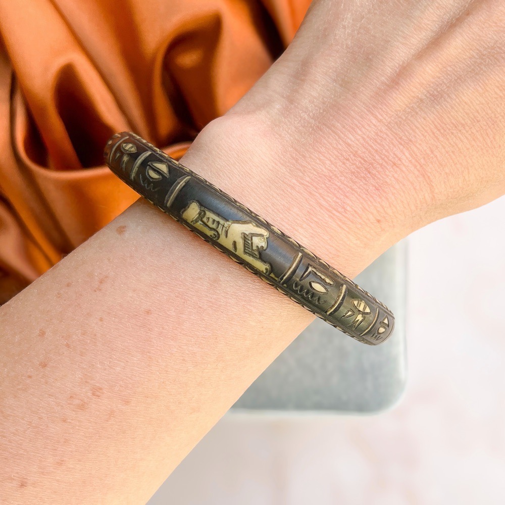 1920s Egyptian Revival Vintage Resin Bangle